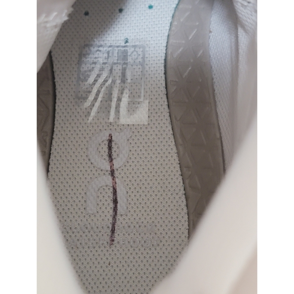 FREE PEOPLE × On Cloudrock Running  Waterproof Hiking Boots - Picture 11 of 13